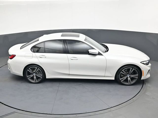 Used 2023 BMW 330i Sedan w/ Premium Package RWD image 22
