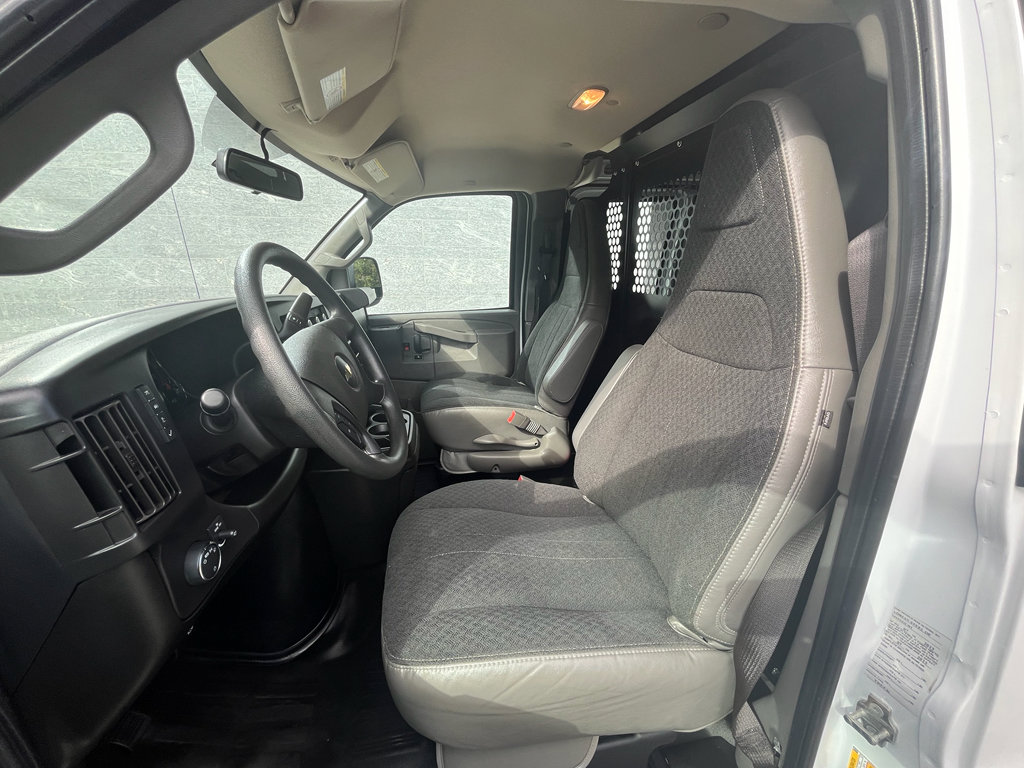 Used 2023 Chevrolet Express 2500 w/ Driver Convenience Package image 17