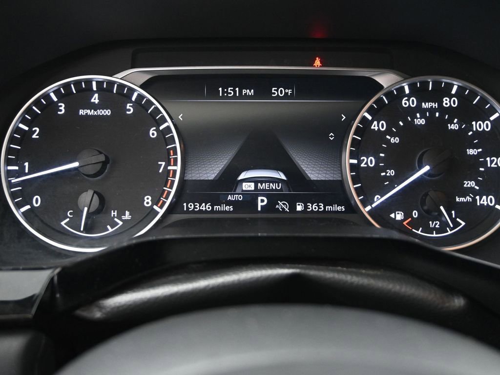 Used 2025 Nissan Pathfinder SV image 17