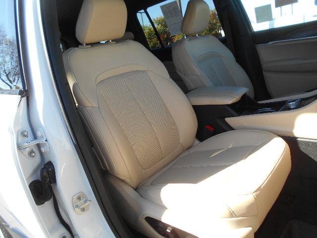 Used 2024 Jeep Grand Cherokee L Limited AWD/4WD image 22
