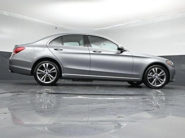Used 2016 Mercedes-Benz C 300 4MATIC Sedan image 43