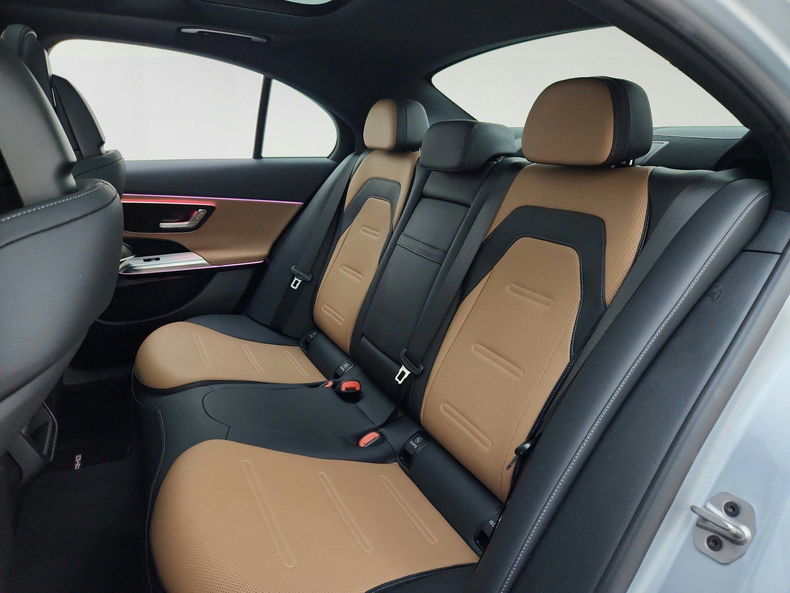Certified 2025 Mercedes-Benz E 53 AMG e 4MATIC Sedan image 26