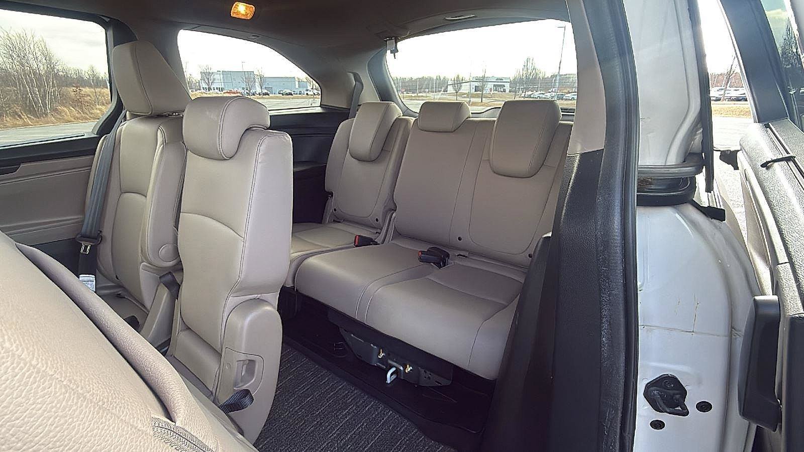 Used 2024 Honda Odyssey EX-L image 24