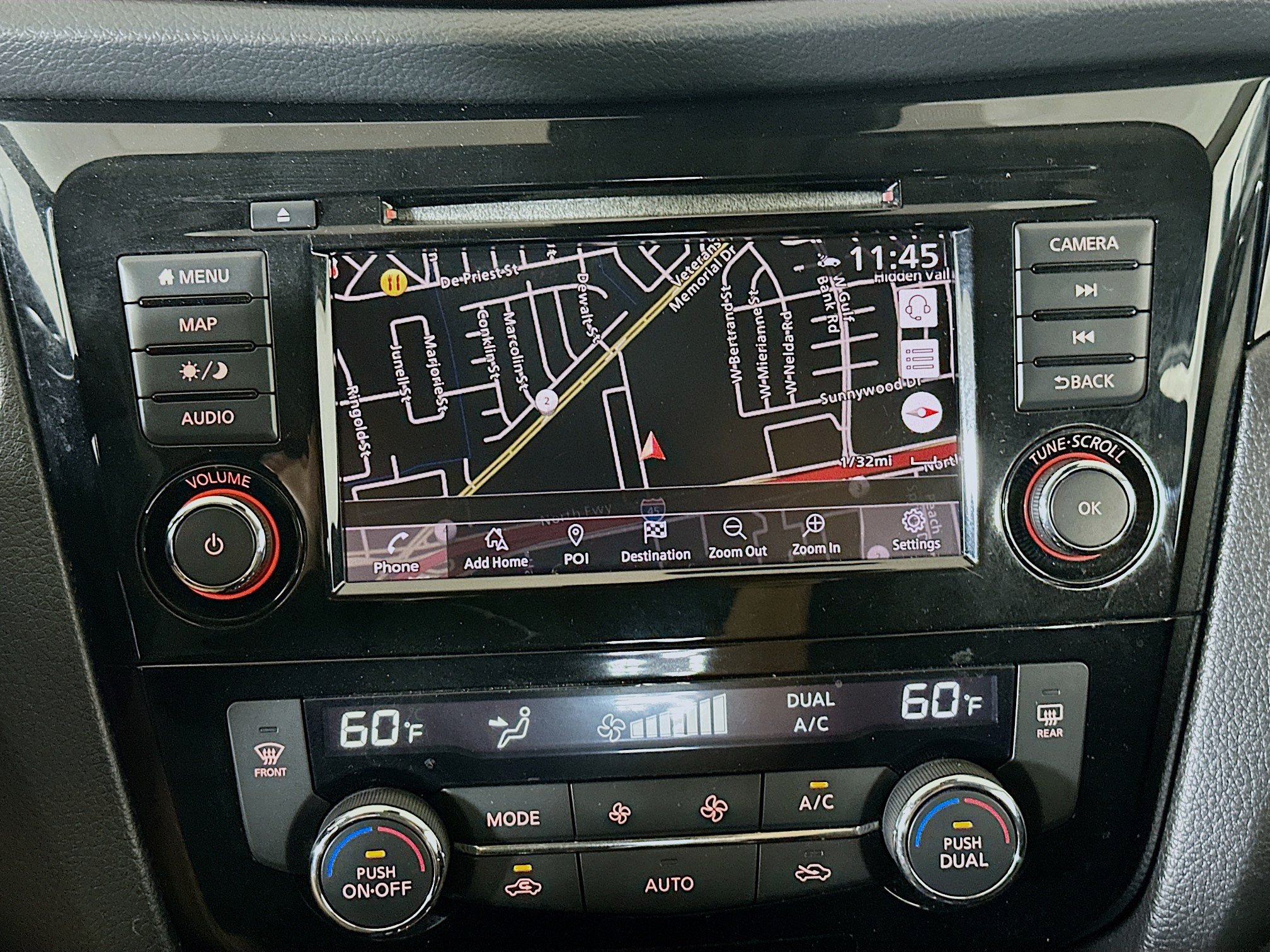 Used 2019 Nissan Rogue Sport SV w/ Technology Package AWD/4WD image 21
