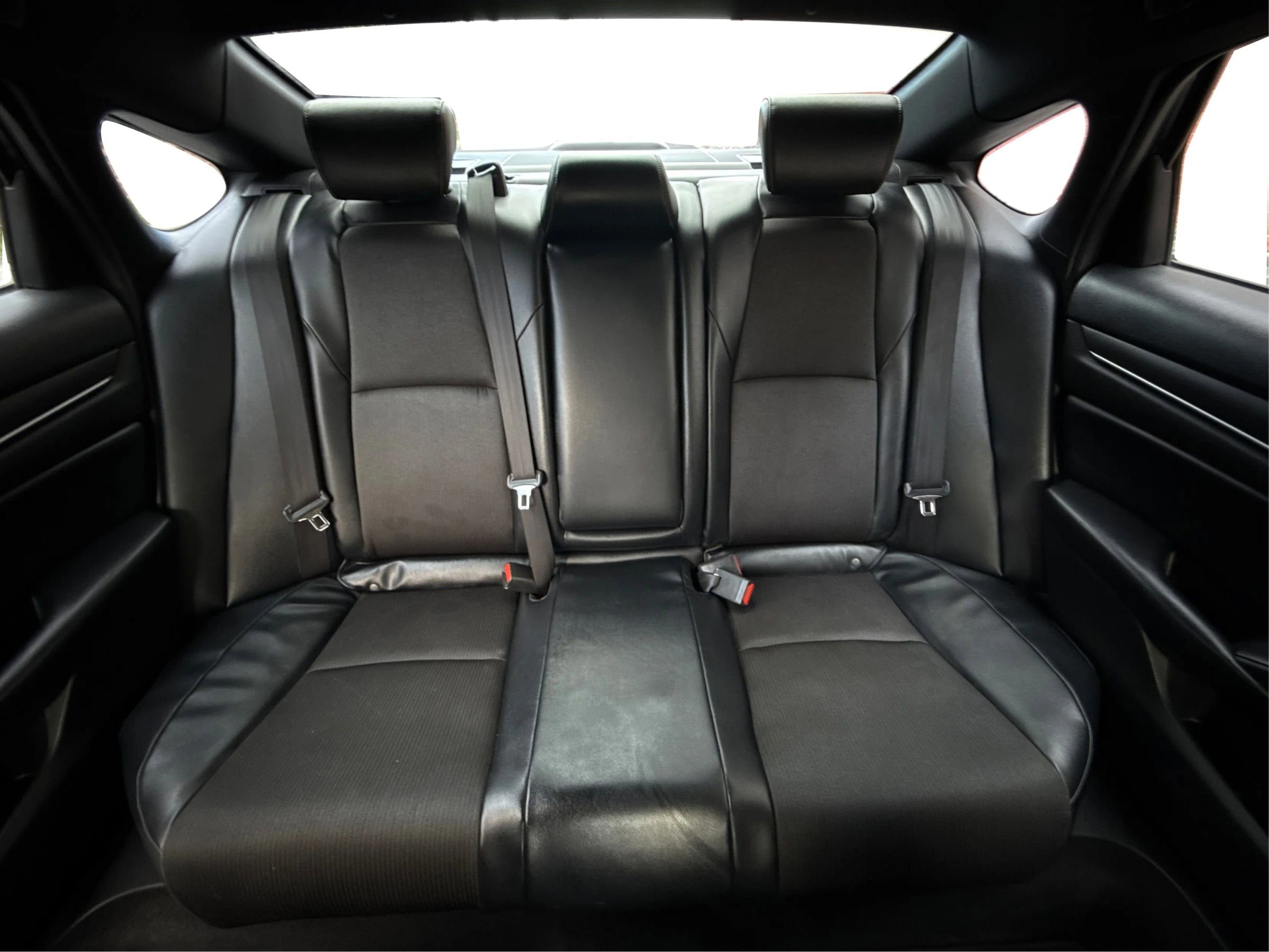 Used 2018 Honda Accord Sport image 27