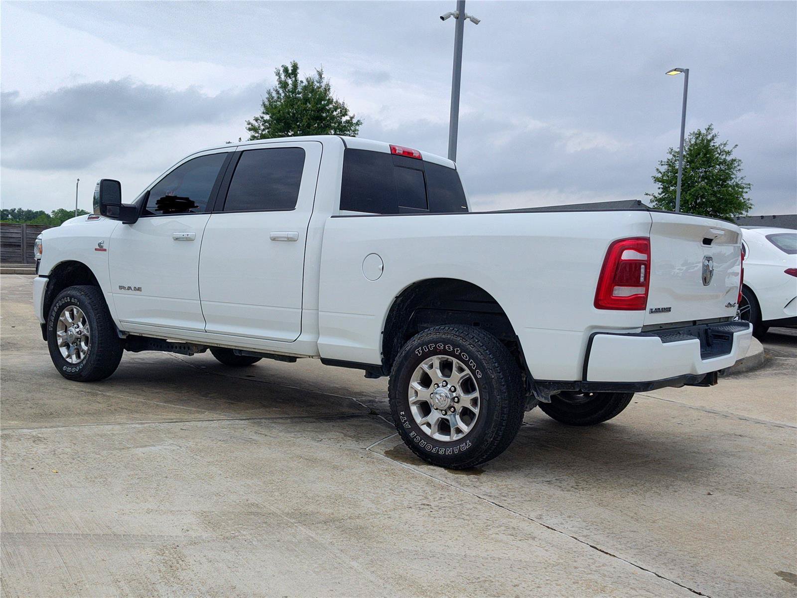 Used 2024 RAM 2500 Laramie AWD/4WD image 4
