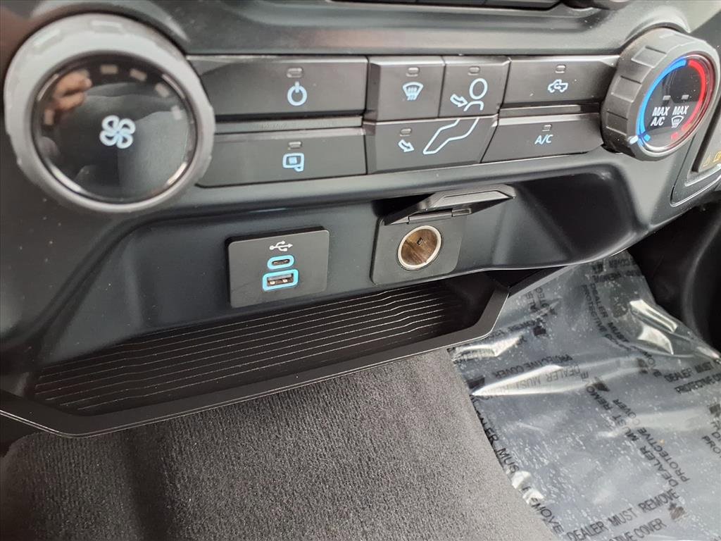 Certified 2025 Ford F250 XLT image 12