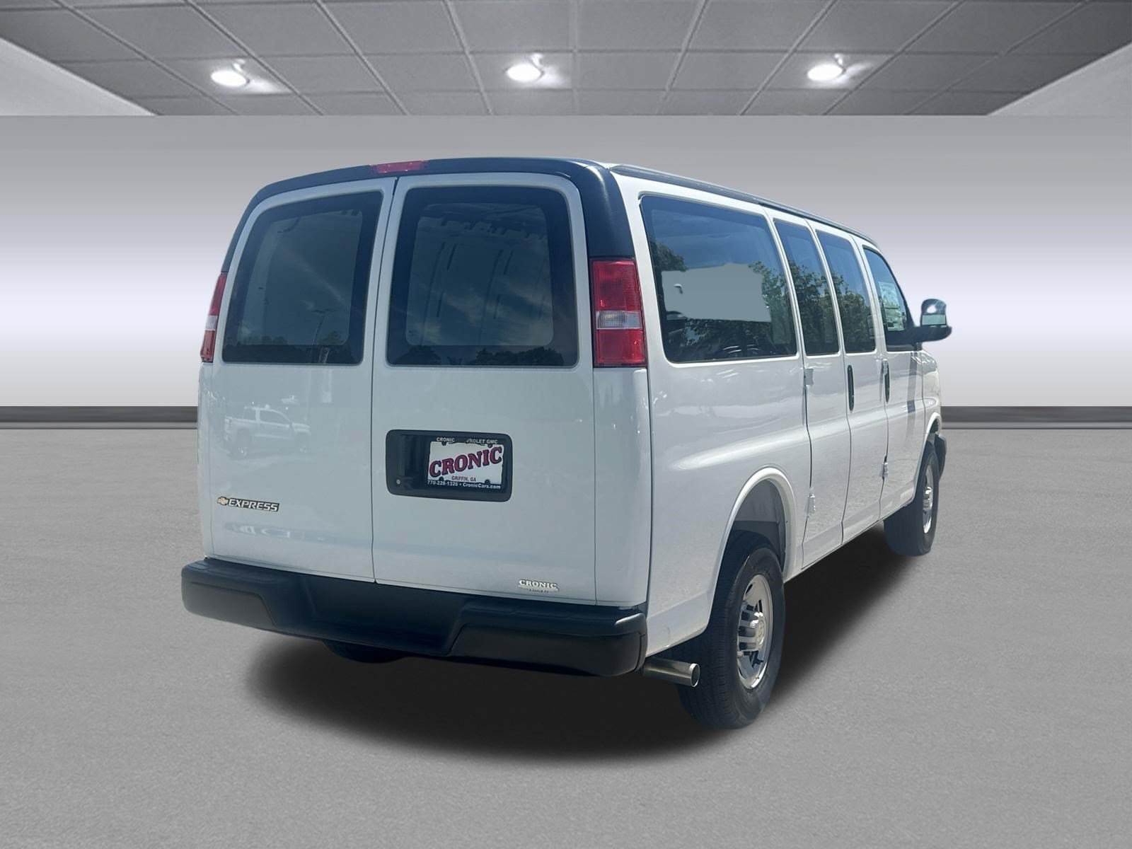 New 2026 Chevrolet Express 2500 w/ Driver Convenience Package RWD image 3