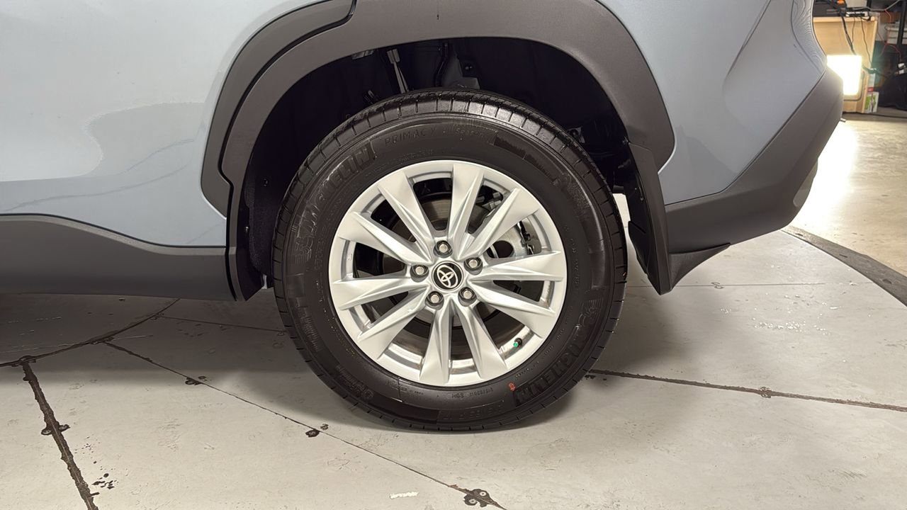 Certified 2026 Toyota Corolla Cross LE w/ Moonroof Package image 23