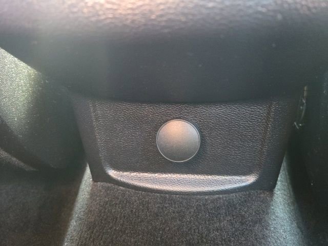 Used 2020 Ford Fusion SE image 19