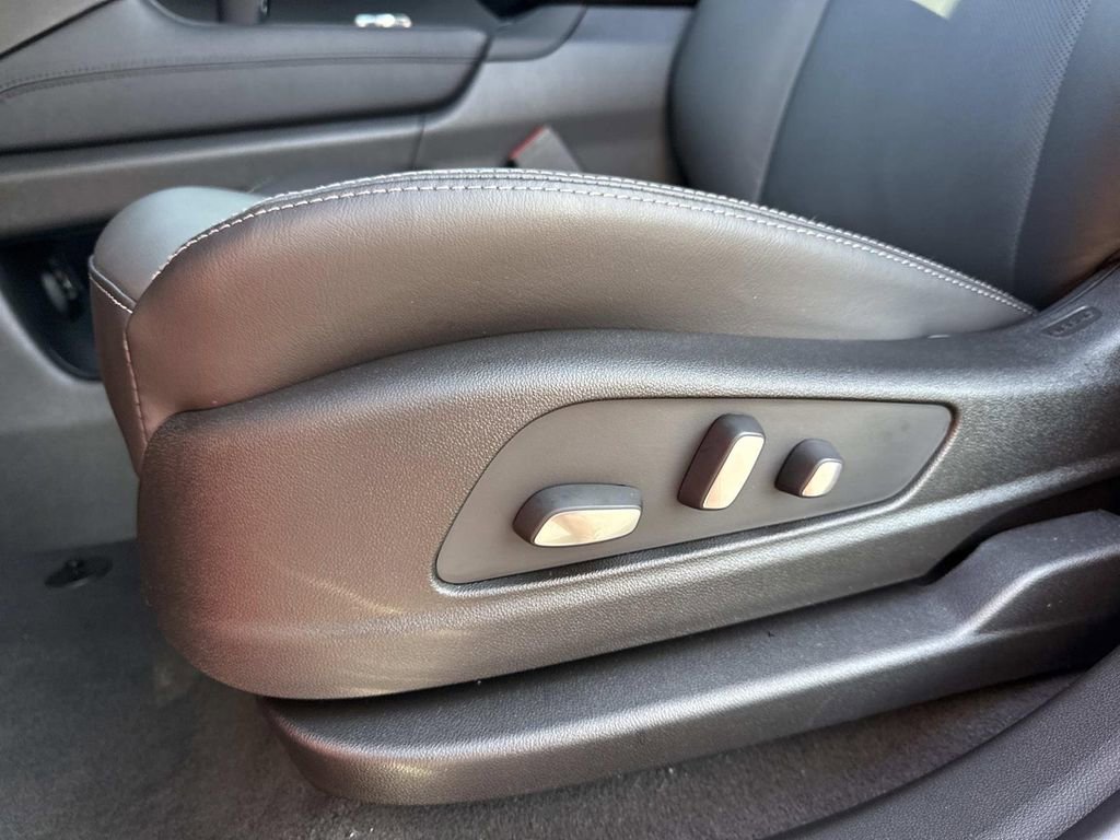 New 2026 Cadillac XT5 Premium Luxury w/ Driver Assist Package image 20