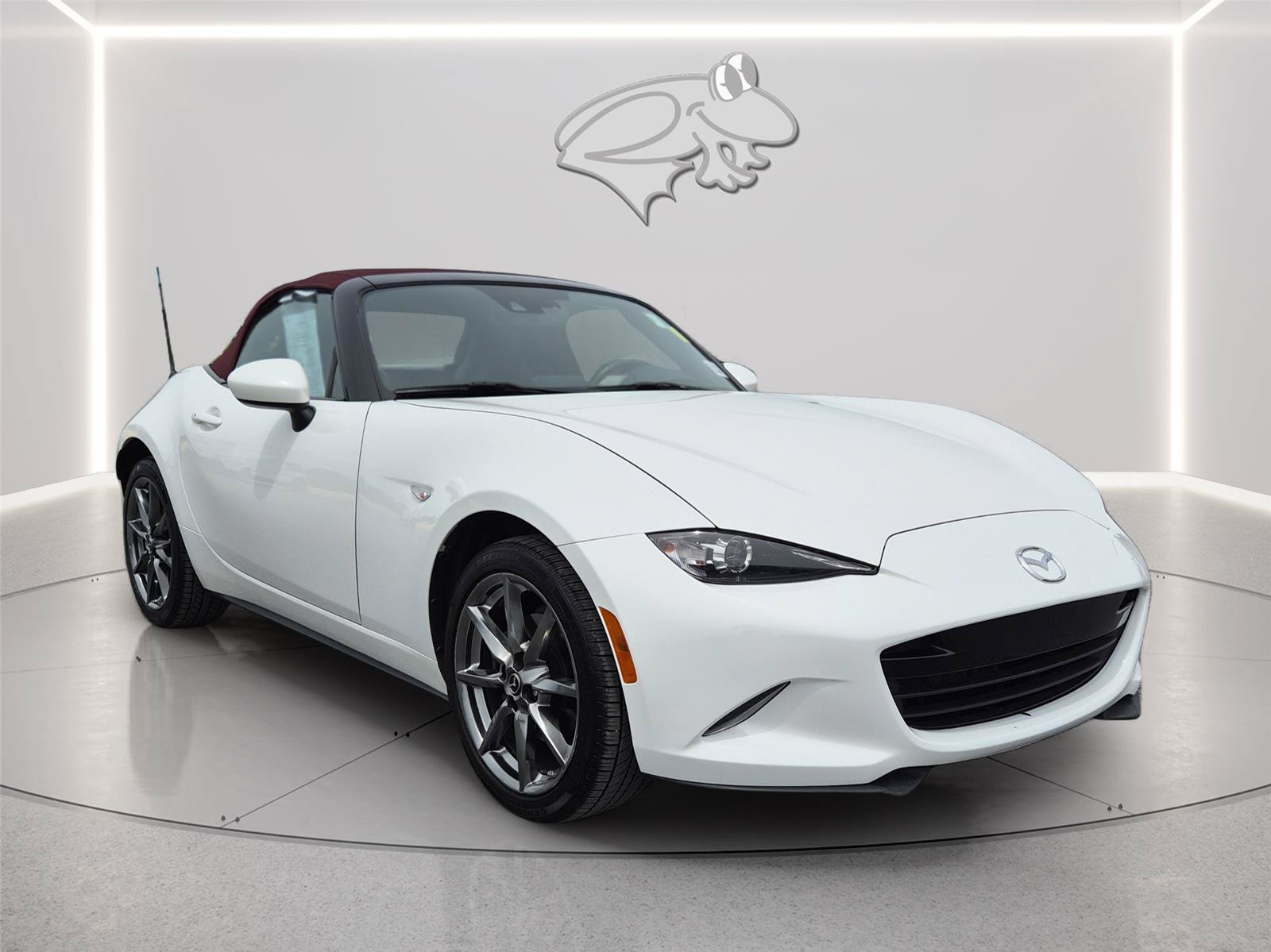 Used 2018 MAZDA MX-5 Miata Grand Touring RWD image 7