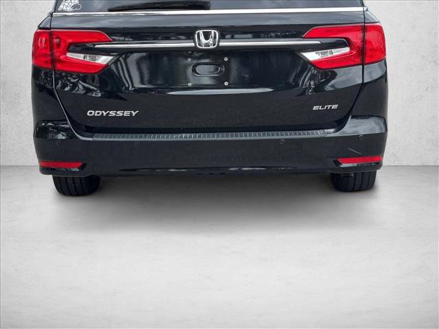 Used 2022 Honda Odyssey Elite image 6