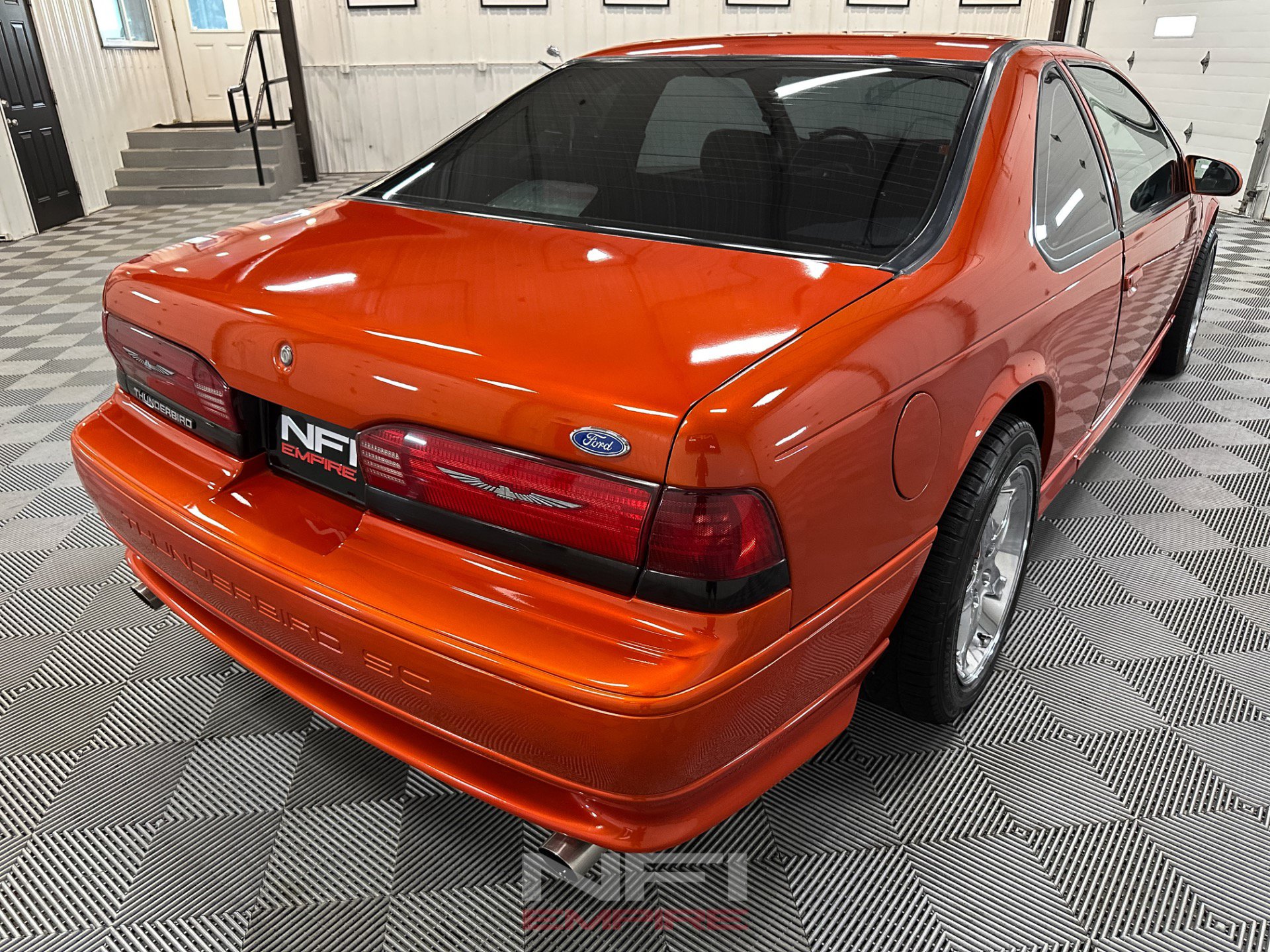 Used 1993 Ford Thunderbird Super RWD image 8