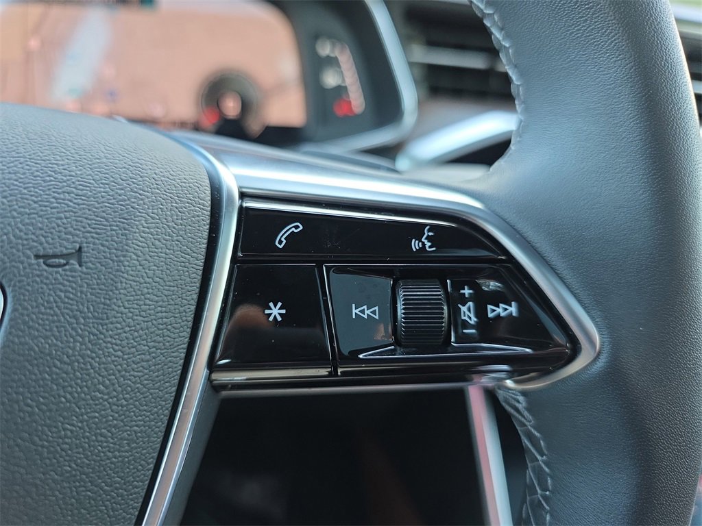 Certified 2025 Audi A6 3.0T Premium w/ Convenience Plus Package image 15