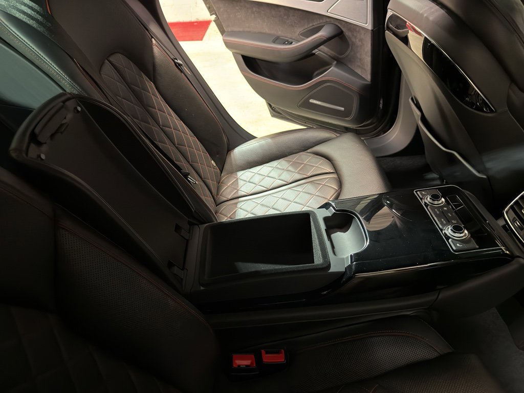 Used 2017 Audi S8 Plus image 28