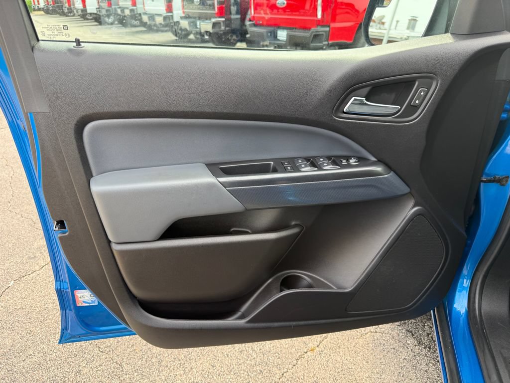 Used 2021 Chevrolet Colorado Z71 AWD/4WD image 14