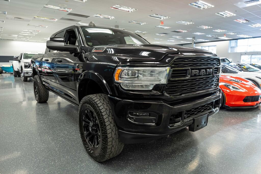 Used 2020 RAM 2500 Limited image 3