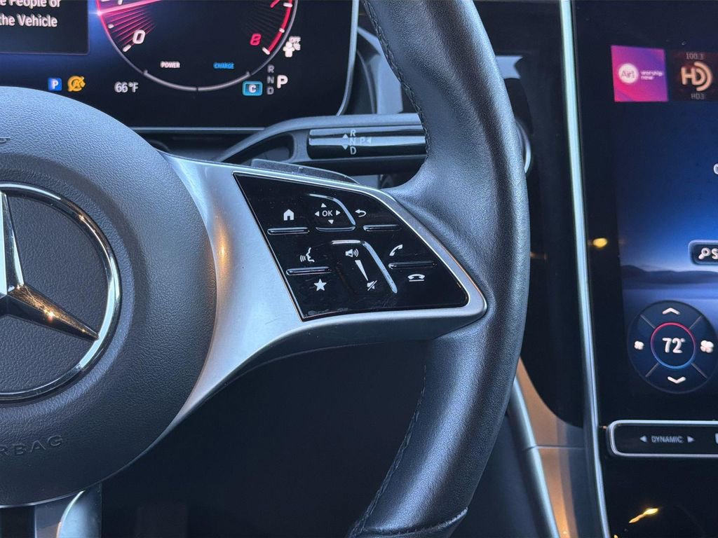 Used 2024 Mercedes-Benz GLC 300 image 9