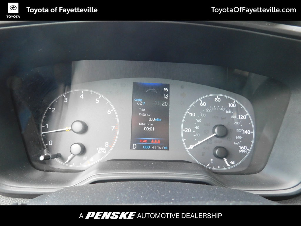Used 2025 Toyota Corolla LE FWD image 11