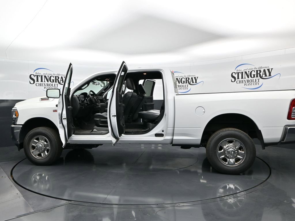 Used 2022 RAM 2500 Tradesman w/ Chrome Appearance Group image 28