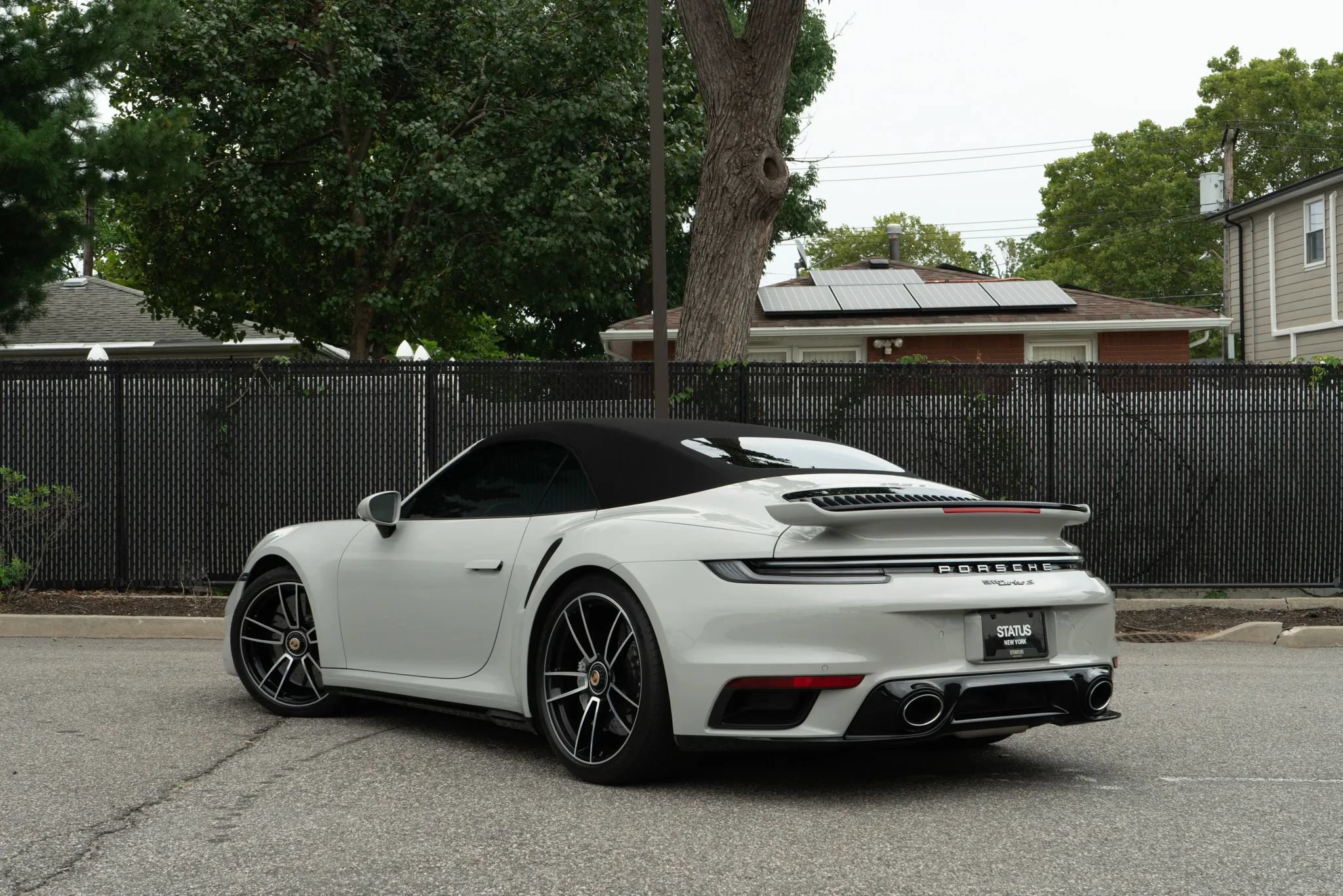 Used 2024 Porsche 911 Cabriolet AWD/4WD image 13