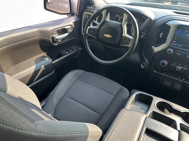 Used 2022 Chevrolet Silverado 1500 LT AWD/4WD image 19