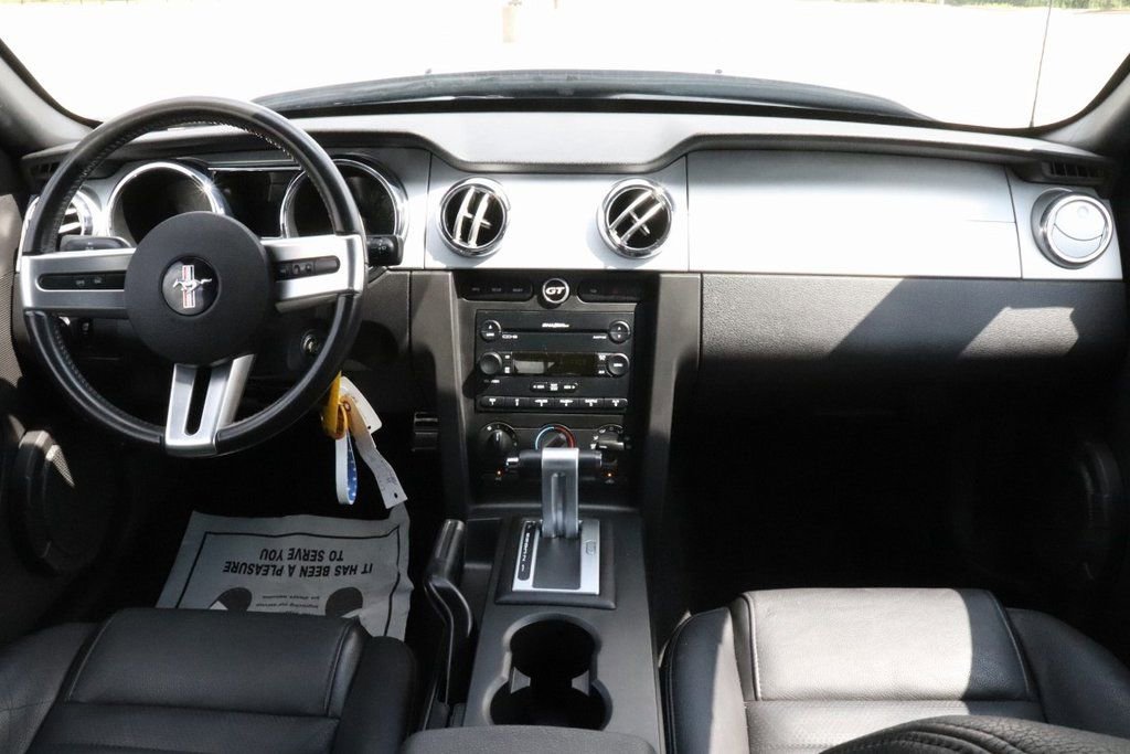 Used 2007 Ford Mustang GT image 32