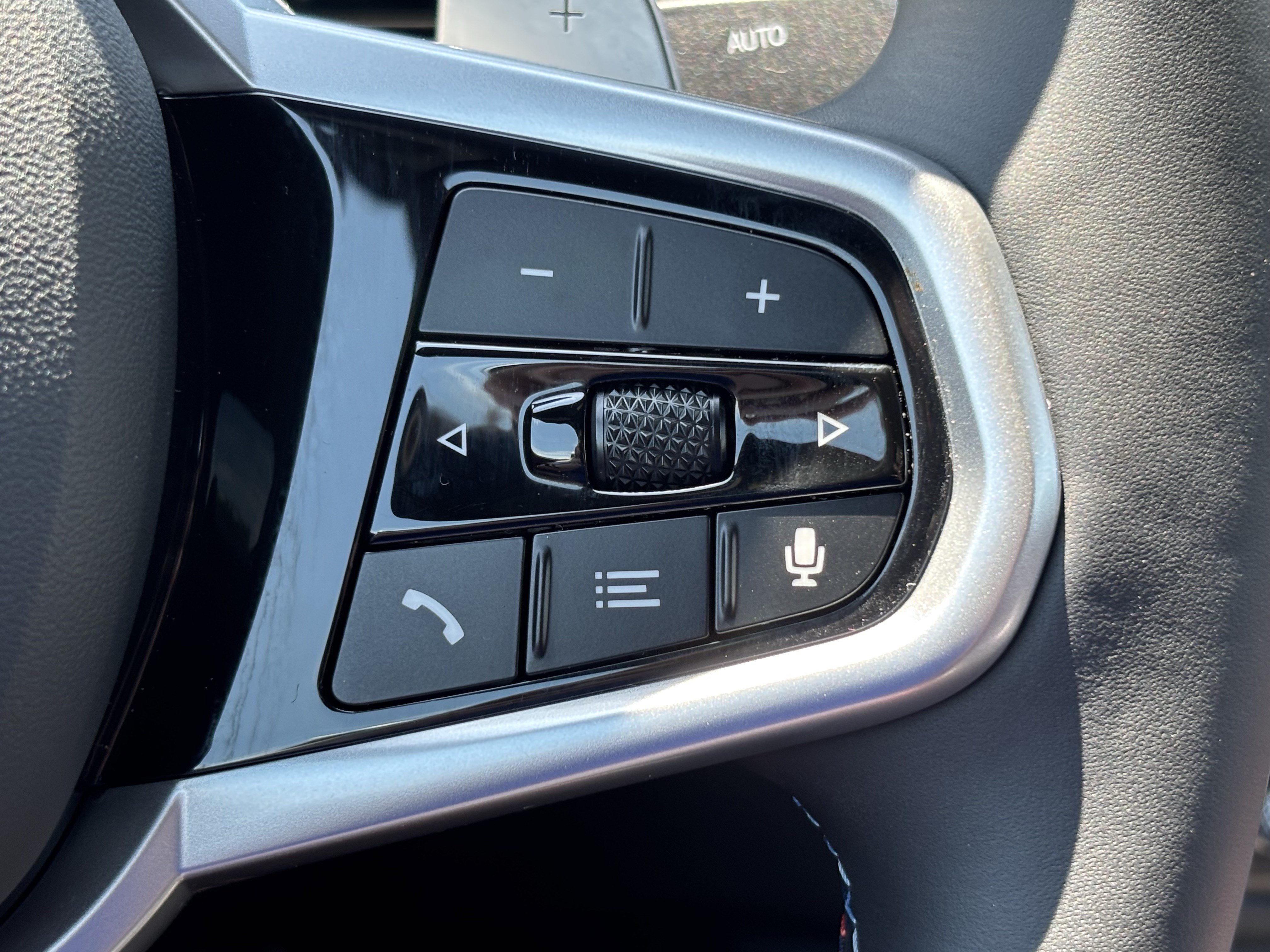 Certified 2026 BMW M440i Convertible RWD image 20