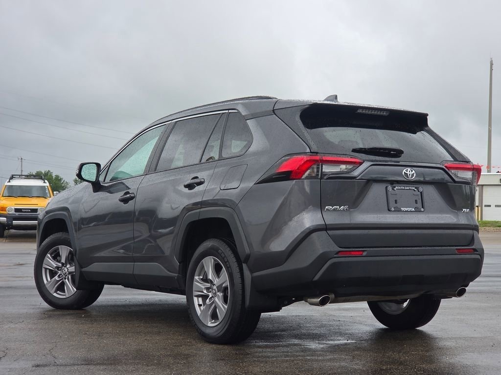 Used 2024 Toyota RAV4 XLE FWD image 19