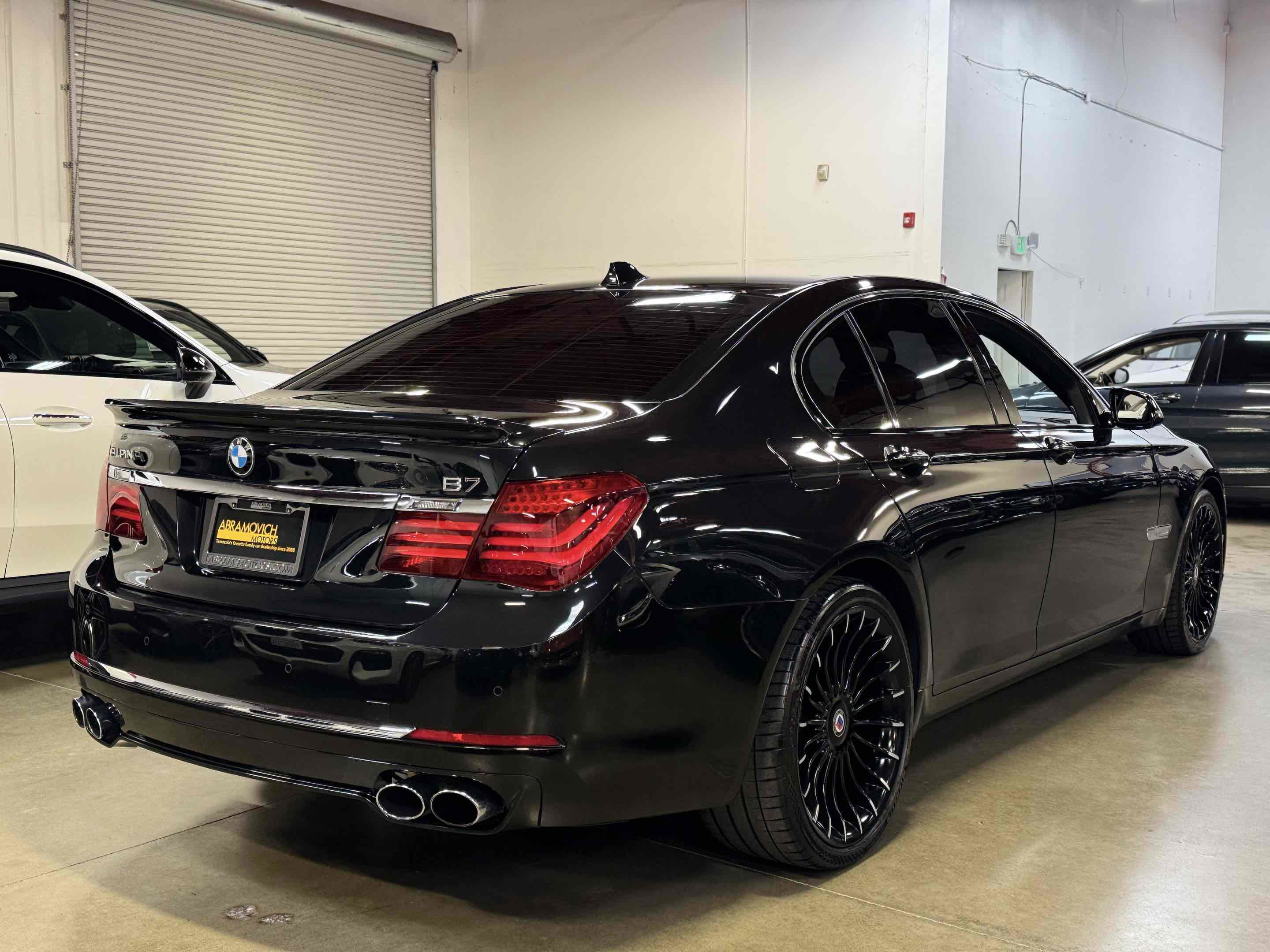 Used 2013 BMW ALPINA B7 image 26