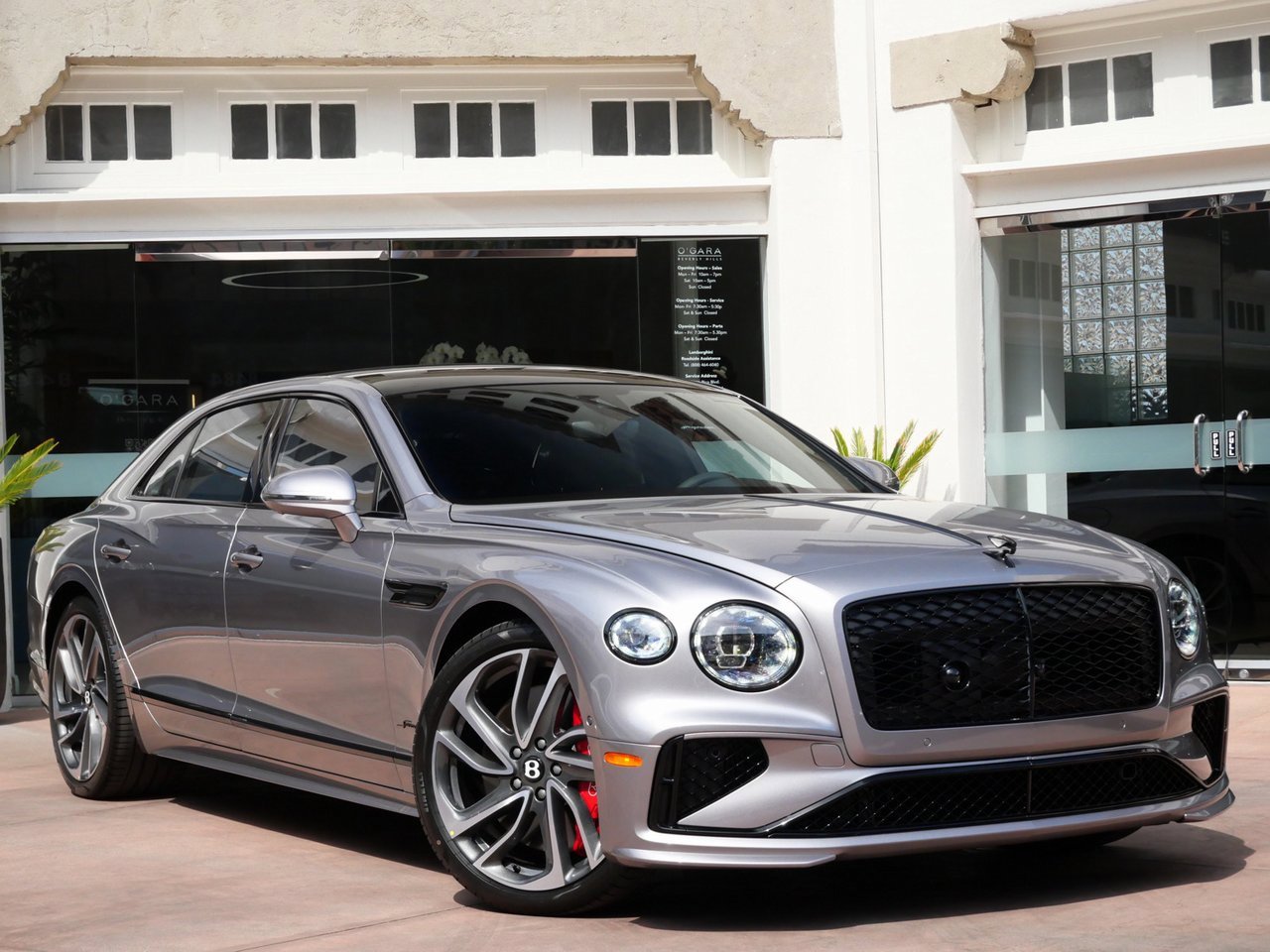 New 2025 Bentley Flying Spur Plug-In Hybrid