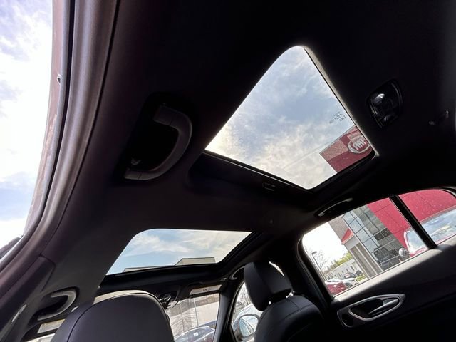 New 2026 Alfa Romeo Giulia AWD w/ Driving Assist Package image 24