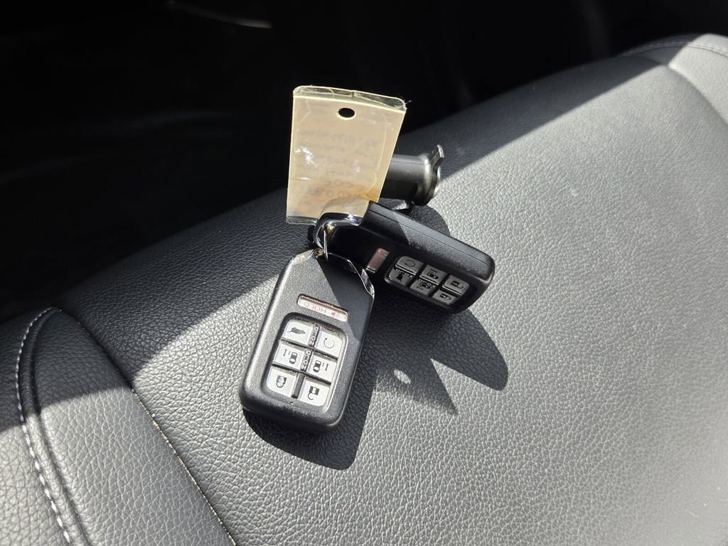 Certified 2023 Honda Odyssey EX-L image 21