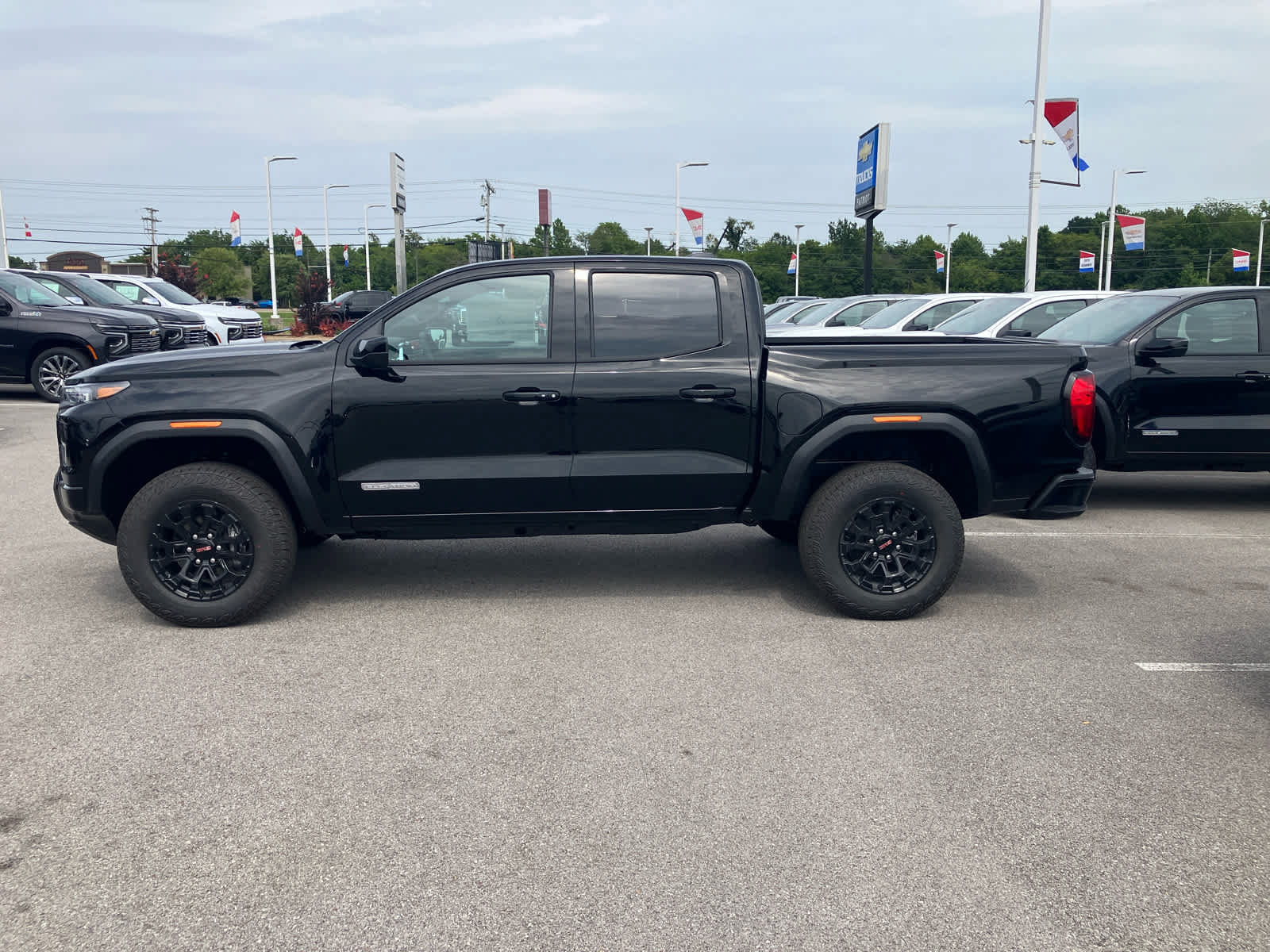 New 2026 GMC Canyon Elevation w/ Convenience Package RWD image 4