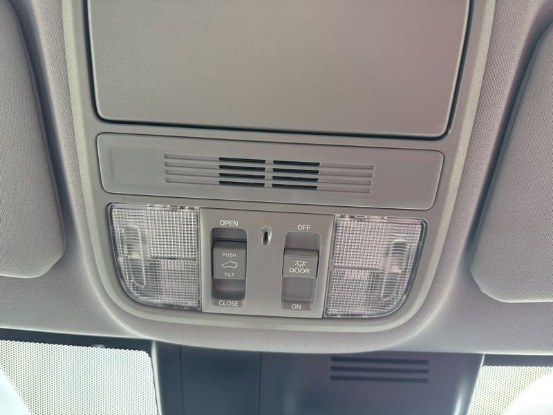 Used 2021 Honda CR-V EX image 35