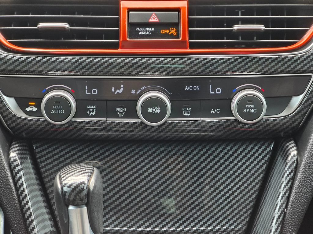 Used 2018 Honda Accord Sport image 14