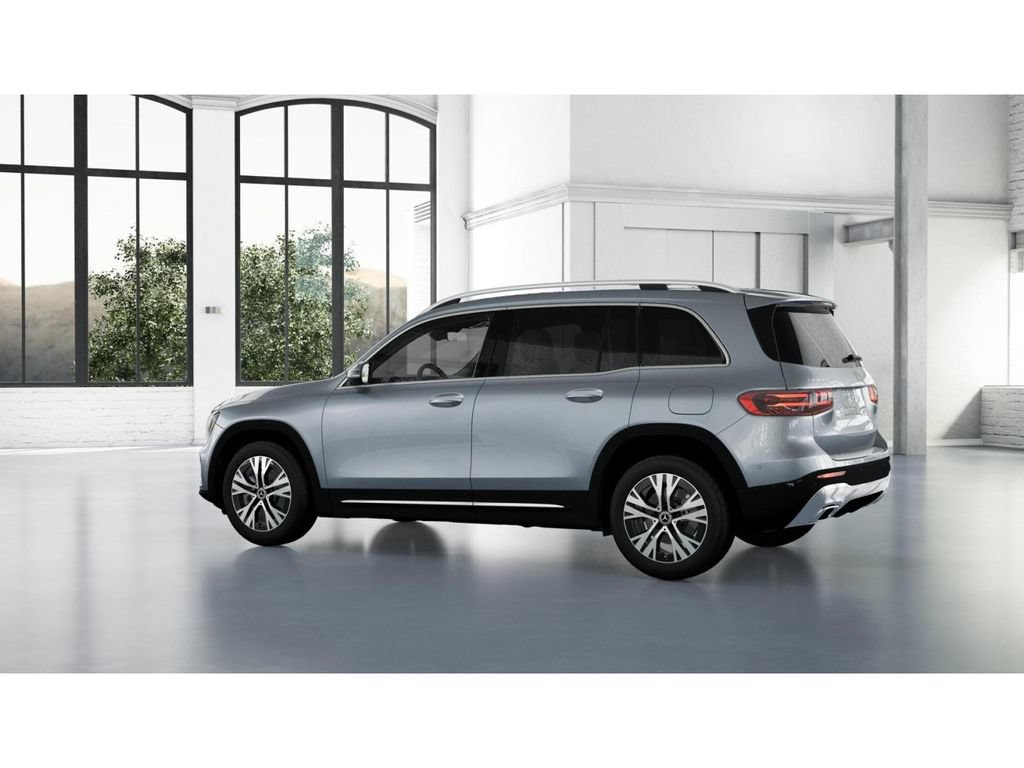 Used 2026 Mercedes-Benz GLB 250 4MATIC image 31