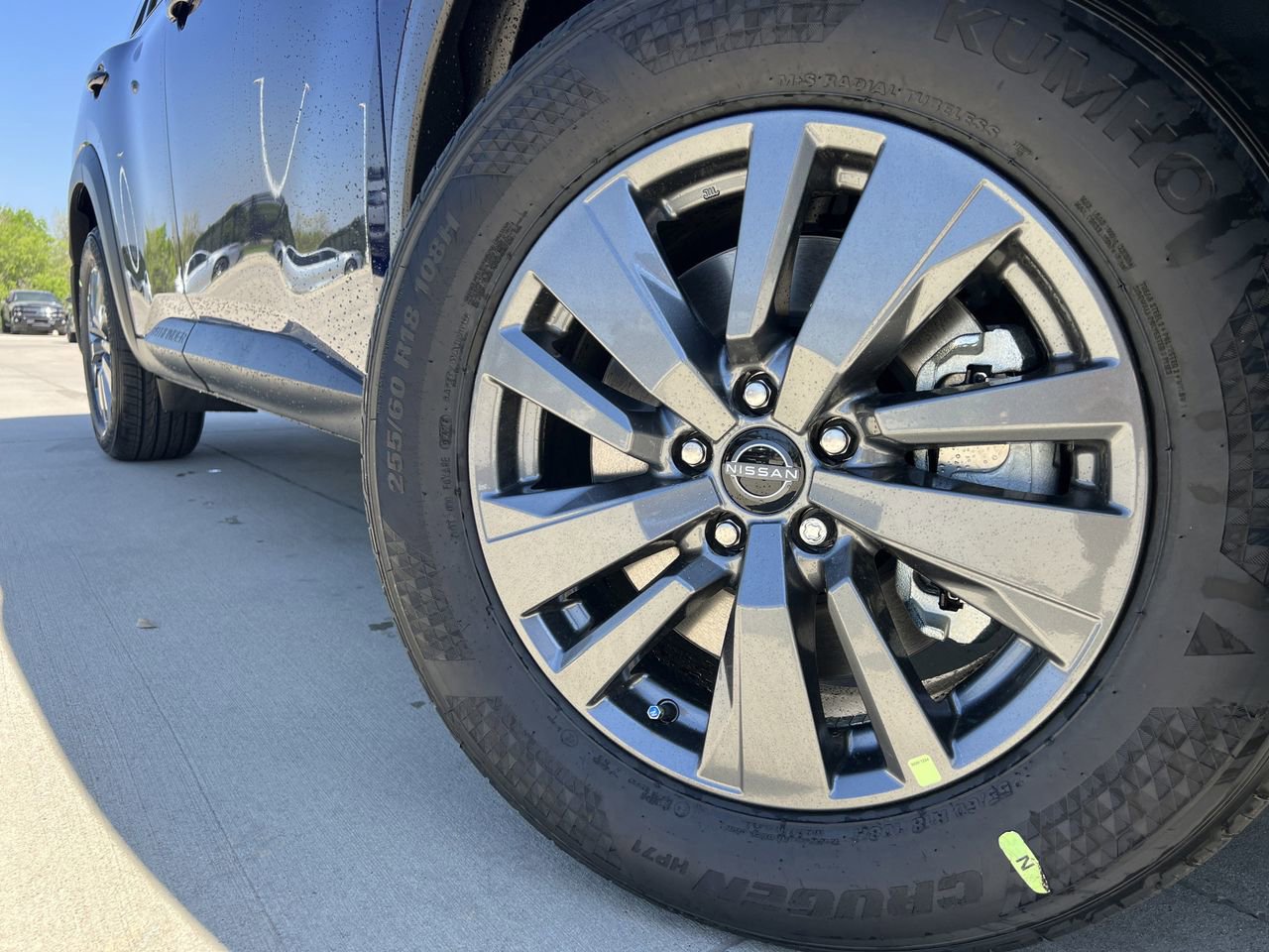 New 2026 Nissan Pathfinder SV image 6