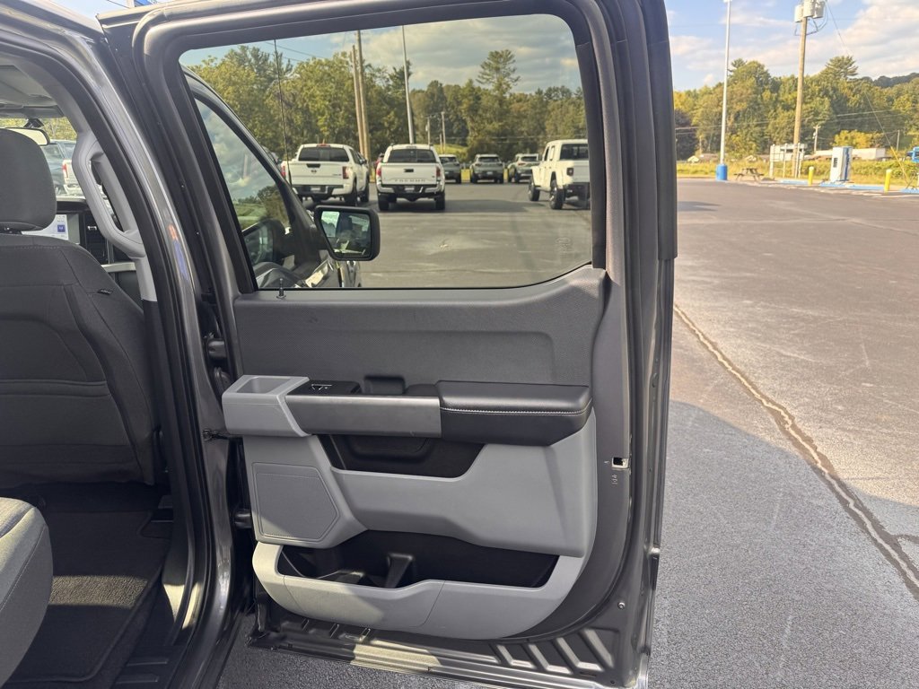 Used 2023 Ford F150 XLT image 23