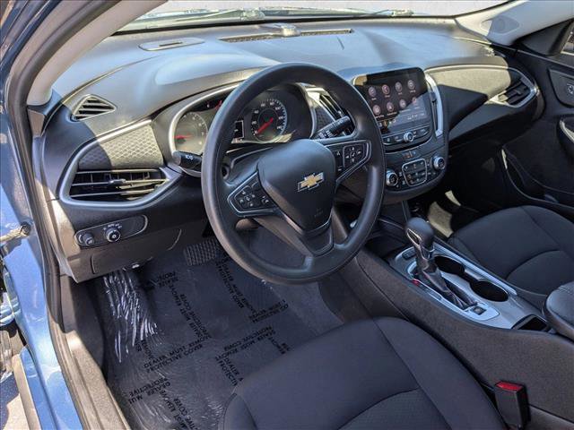 Used 2024 Chevrolet Malibu LT FWD image 10