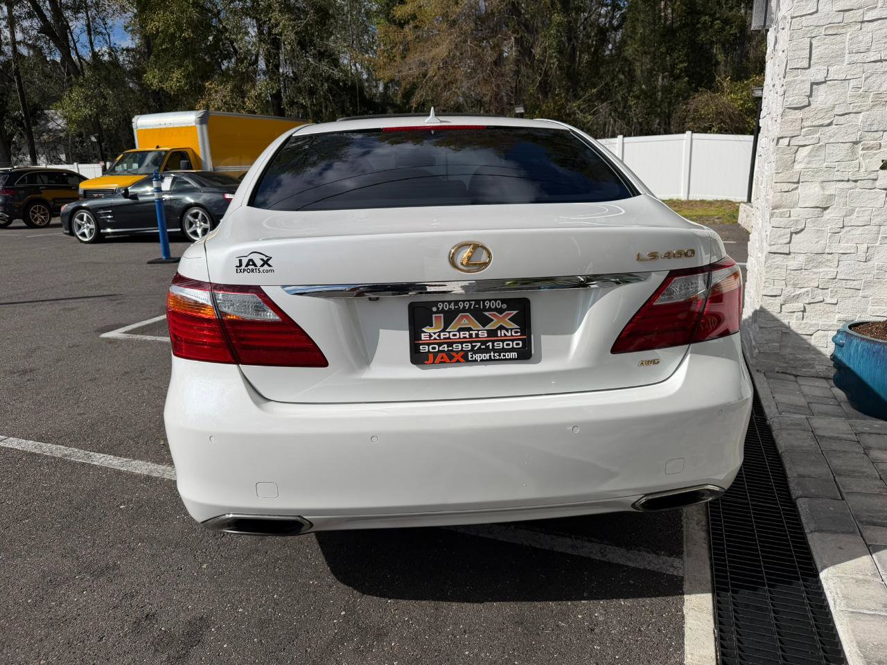 Used 2011 Lexus LS 460 AWD w/ Comfort Pkg image 13