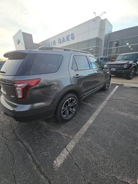Used 2015 Ford Explorer Sport w/ Equipment Group 401A image 3