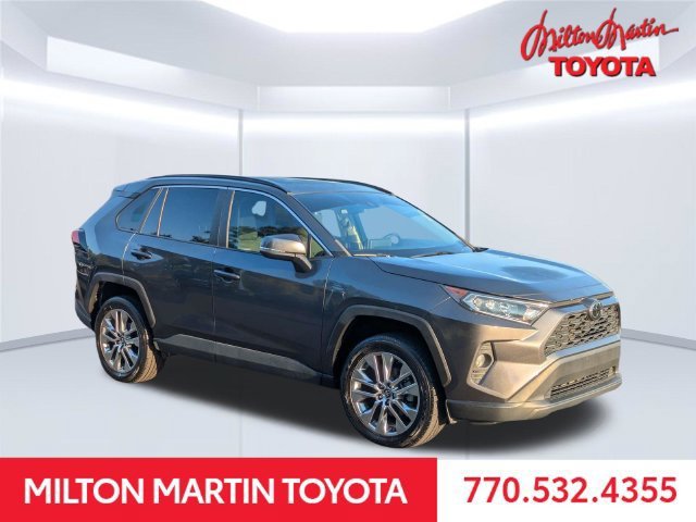 Used 2019 Toyota RAV4 XLE Premium w/ Cold Weather Package FWD 360° Tour