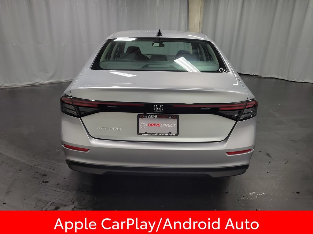 Used 2025 Honda Accord SE image 7