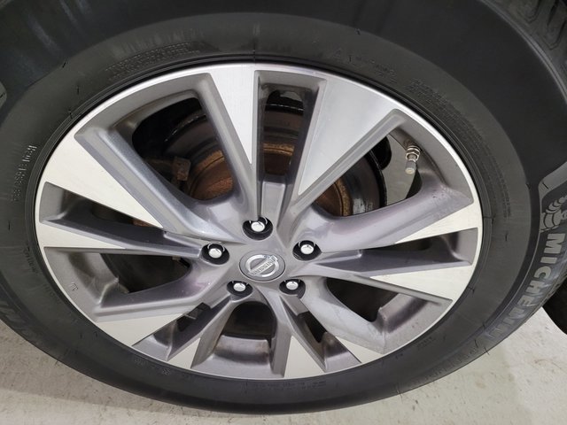 Used 2017 Nissan Murano Platinum image 29