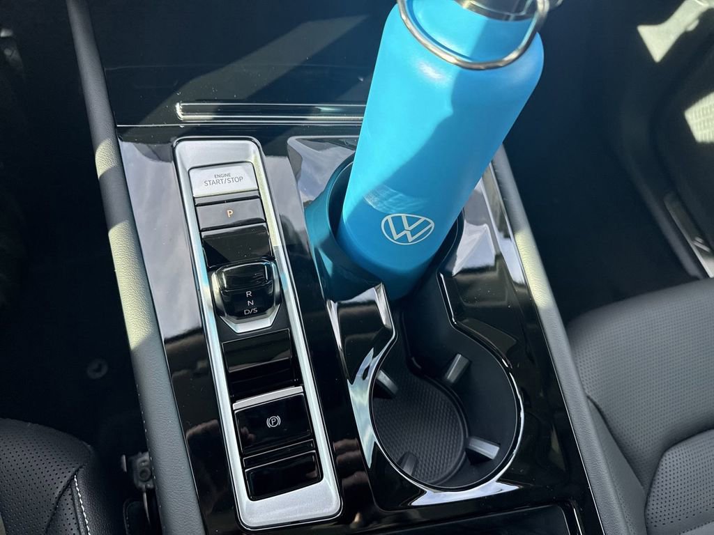 New 2025 Volkswagen Atlas SEL image 28