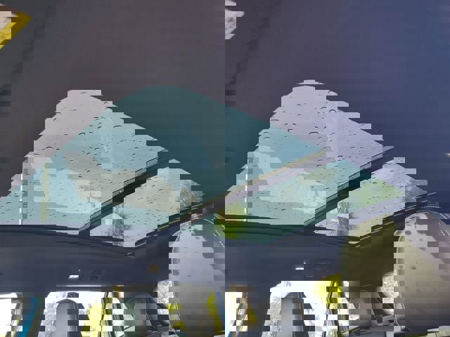 Certified 2024 Volkswagen Atlas Cross Sport SEL image 31