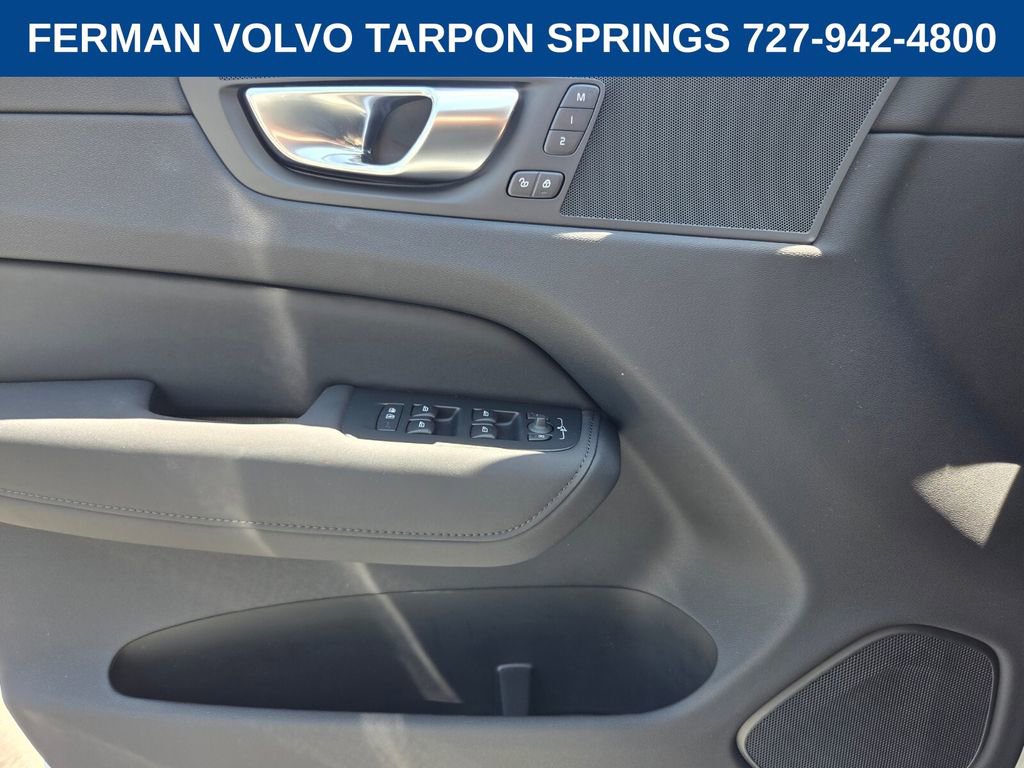 New 2026 Volvo XC60 B5 Plus w/ Protection Package Premier AWD/4WD image 24