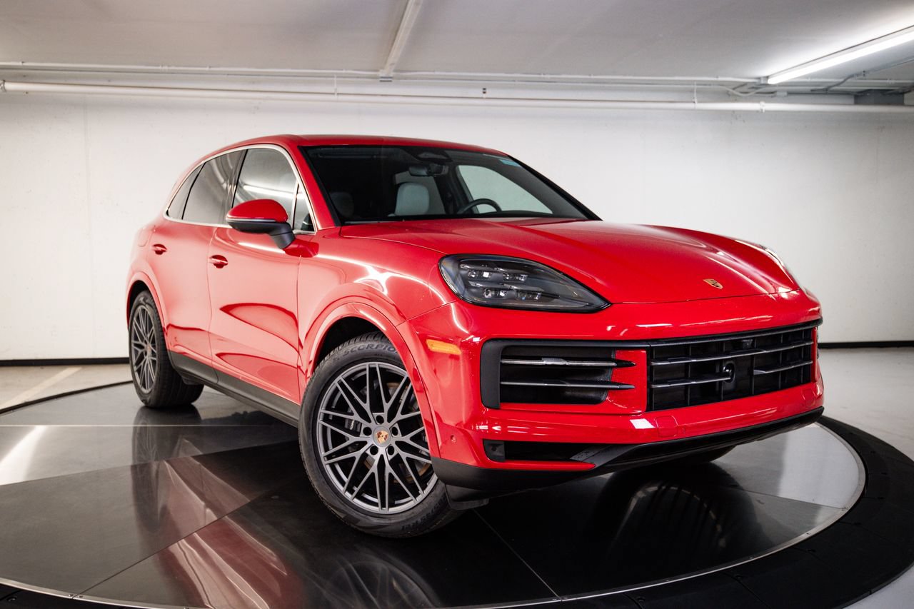 Certified 2026 Porsche Cayenne AWD/4WD image 9